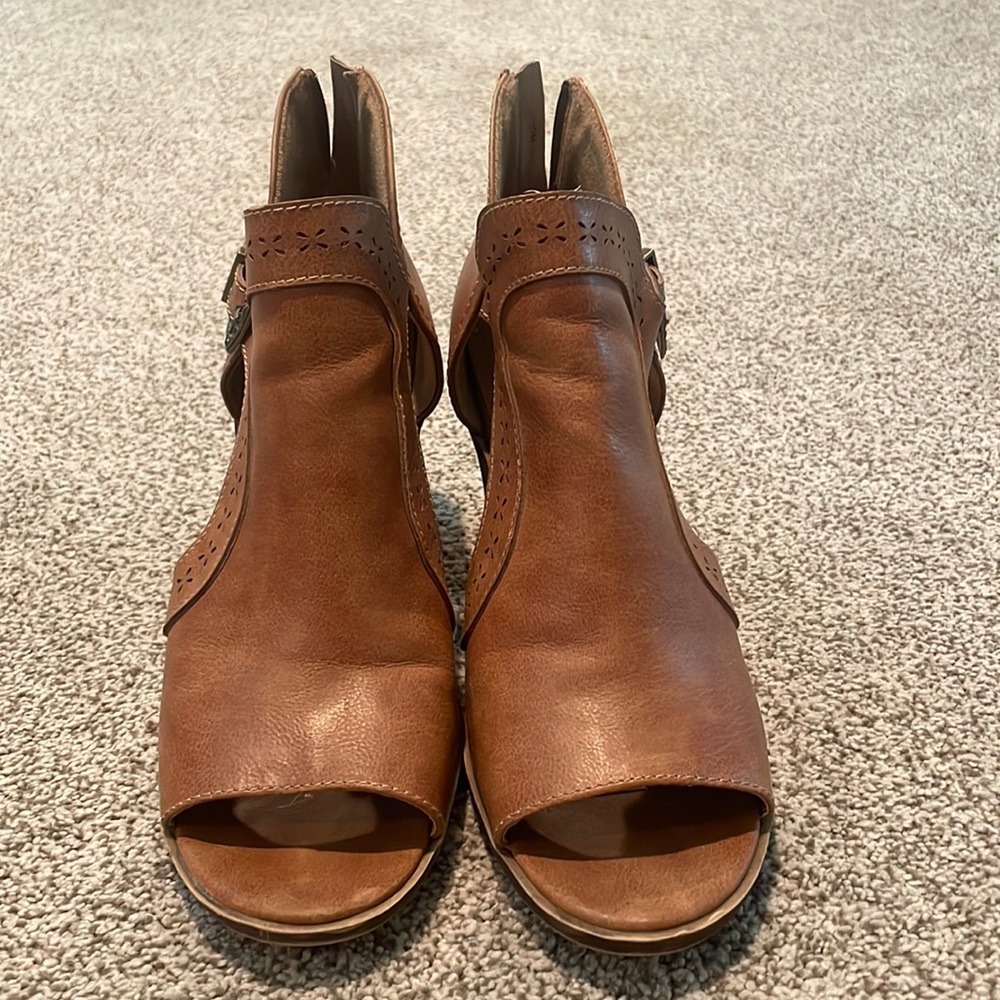 Maurice’s Leather Heels